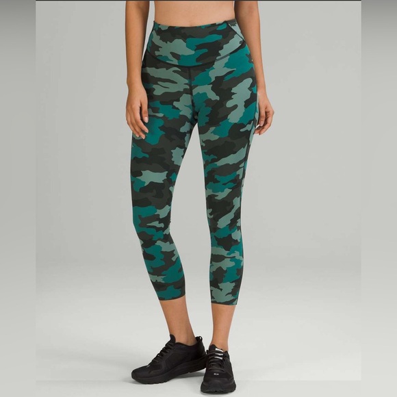 lululemon athletica Pants - LULULEMON BASE PACE HIGH-RISE CROP 23" IN HERITAGE 365 CAMO TIDEWATER TEAL MULTI